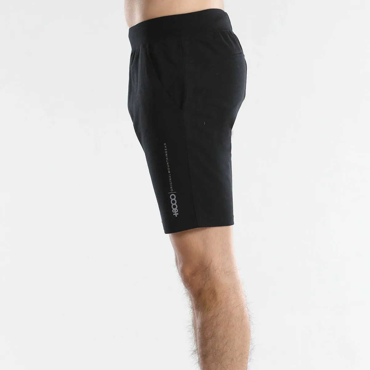 Pantalón corto +8000 Ahoyo Negro