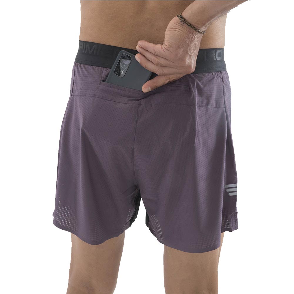 Pantalón Corto Técnico Pimiento Negro - Color Vino